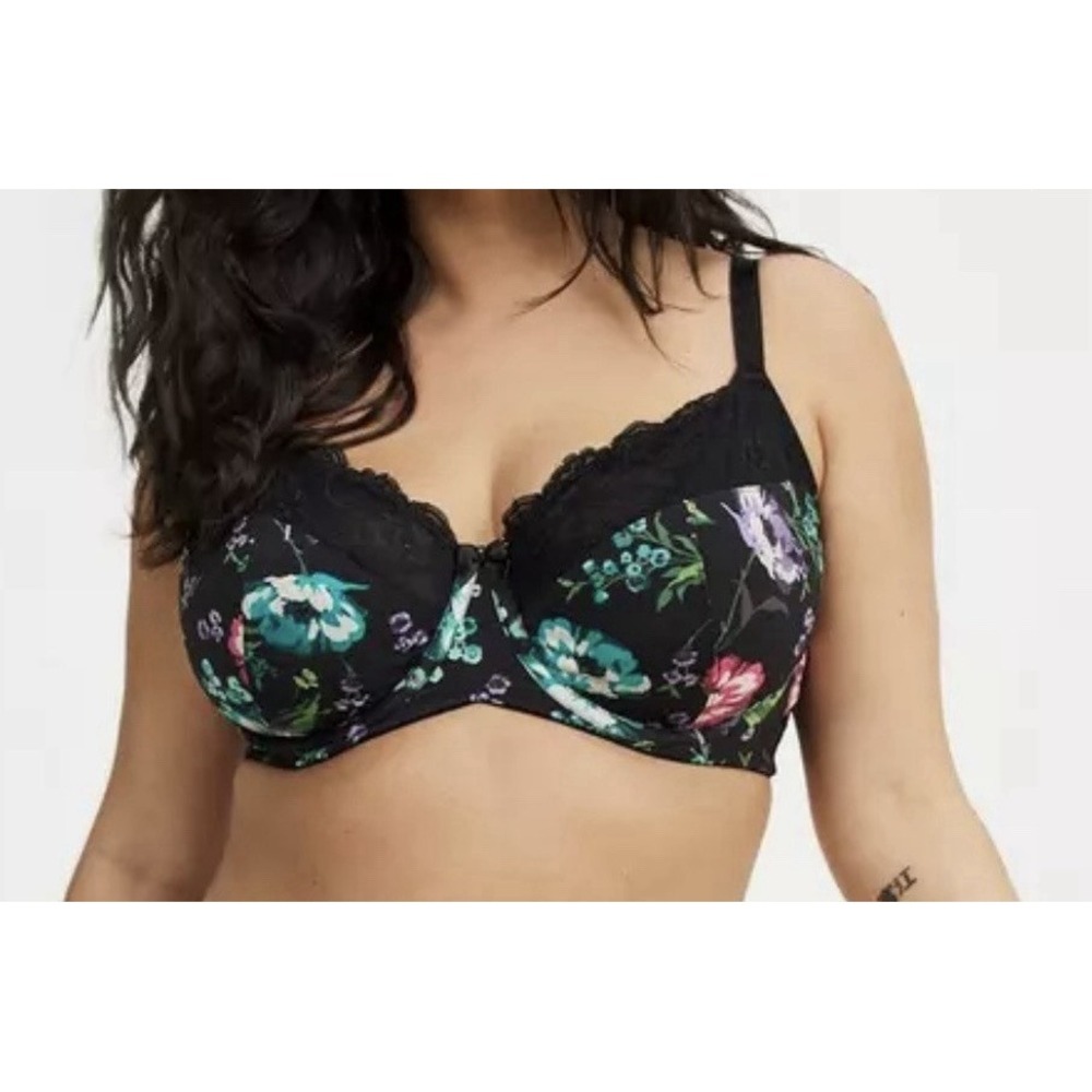 Torrid Full Coverage Unlined Lace Trim Bra Sz 44C